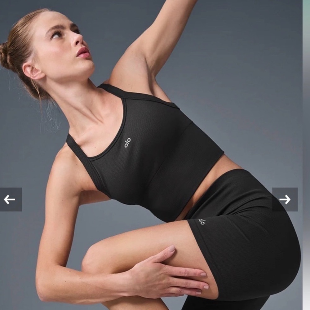 ALO Seamless Ribbed Favorite Ribbed Tank - Picture 4 of 4